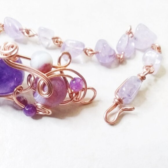 Lilac & Purple Butterfly + Gemstone Bracelet! Amethyst + Agate + WireWrap Copper - Picture 10 of 14
